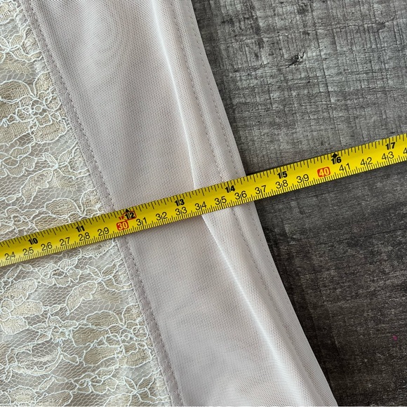 Waist shaper - Picture 6 of 6